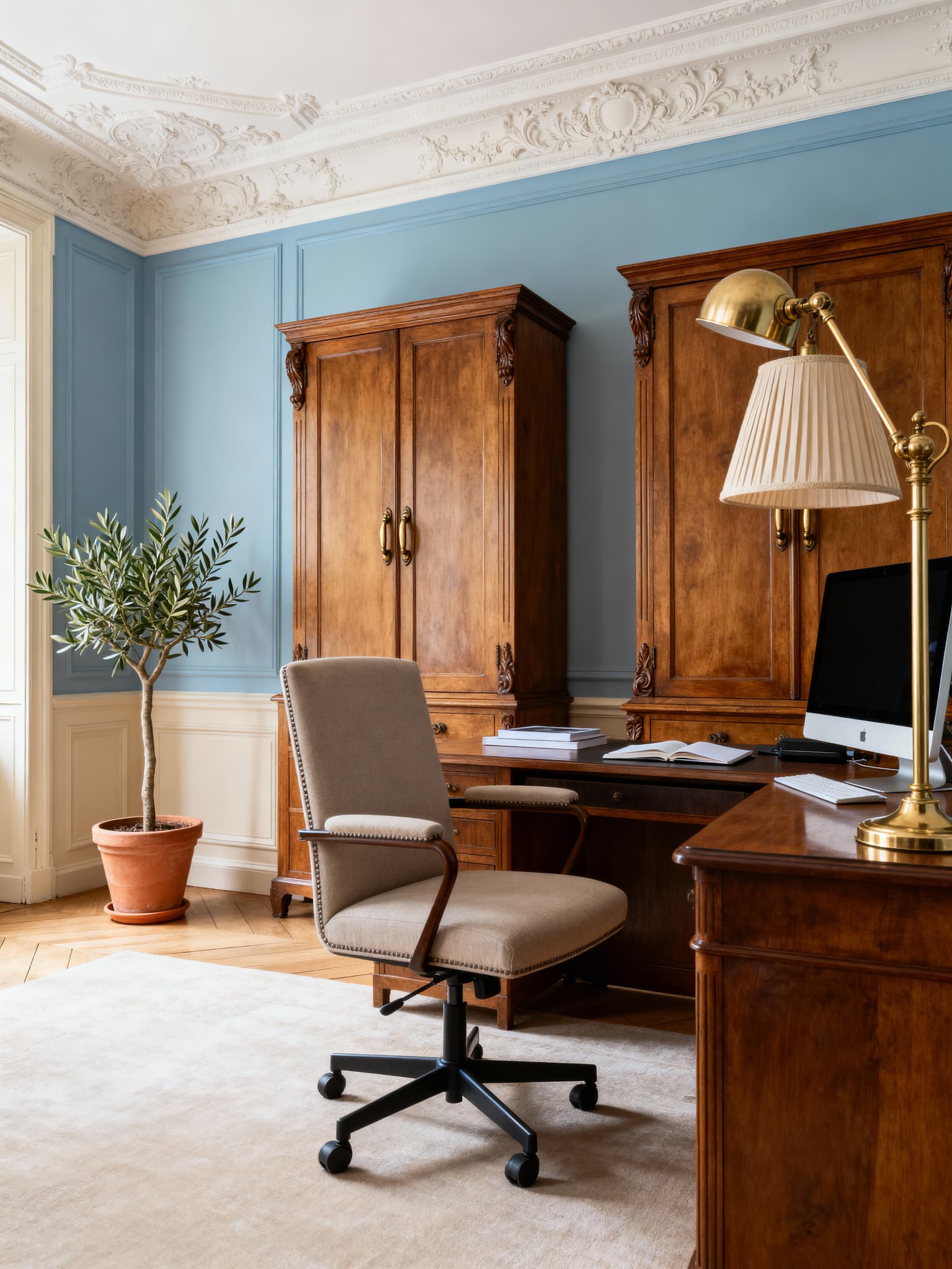 Parisian Style Home Office Interior - Vizualize AI